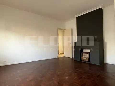 Casa en Venta en Olivos, USD 249.000