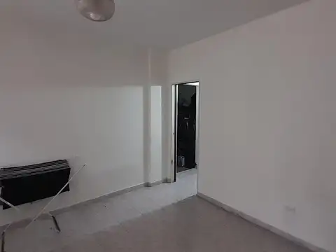 Depto Tipo Casa en Venta de 2 ambientes
