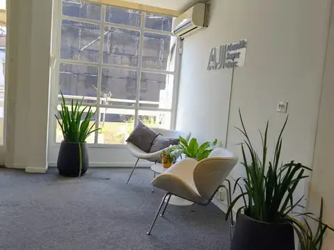 Oficina en Alquiler al Noreste