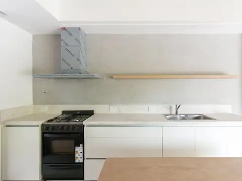 Depto Tipo Casa en Venta en Barrio Parque Leloir, USD 220.000