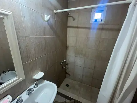 Depto Tipo Casa en Alquiler al Noreste