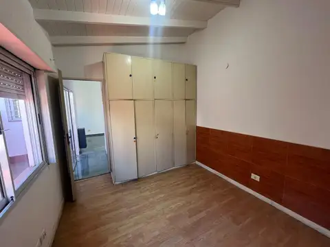 Depto Tipo Casa 2 ambientes con 1 baño