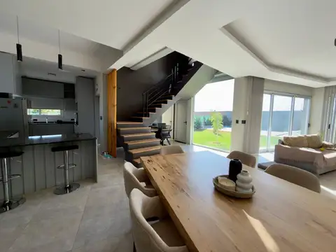 Casa en Venta al Este