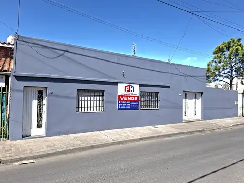 Venta casa 4 amb con jardín