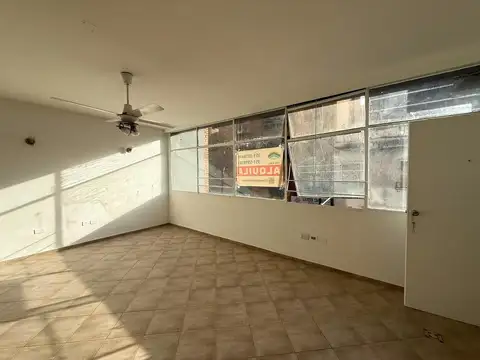 Casa en Alquiler en Centro, $ 1.700.000