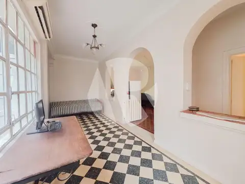 Depto Tipo Casa en Alquiler de 4 ambientes