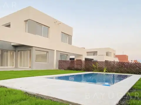 Alquiler Temporal - Casa en Pilar - Casas del Este