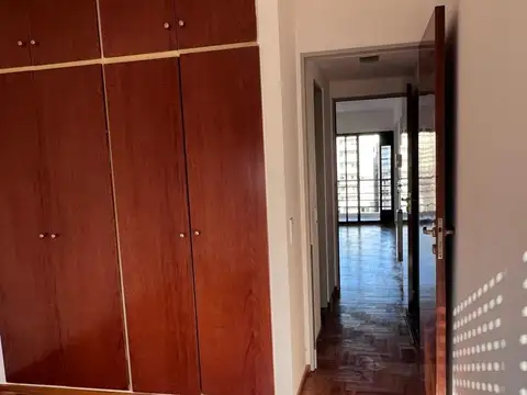 Mariano Moreno 100, Piso 7