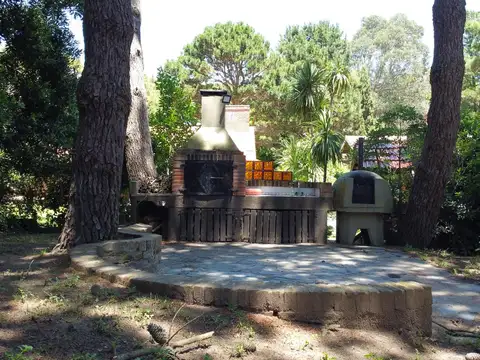 Casa en Pinamar 7 Huespedes B5