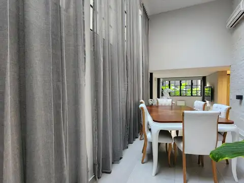 Depto Tipo Casa en Alquiler de 2 dormitorios