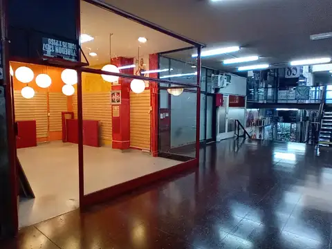 Venta Local en Palermo (Galeria Sta Fe y Pueyrredon)