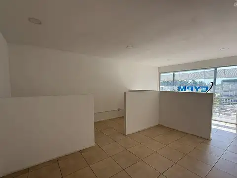 Oficina en Venta en Pilar, USD 65.000