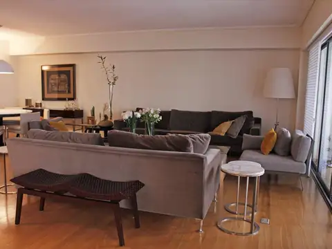 Departamento en Venta de 6 ambientes