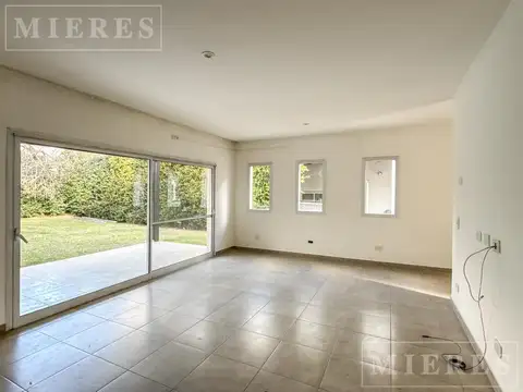 Casa en venta en Los Olivares