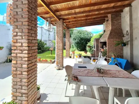 Doctor Félix Pagola 1300