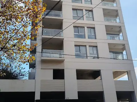 DEPTO 2 AMBIENTES EN TIGRE-EDIF.CARDON II A ESTRENAR-COCHERA