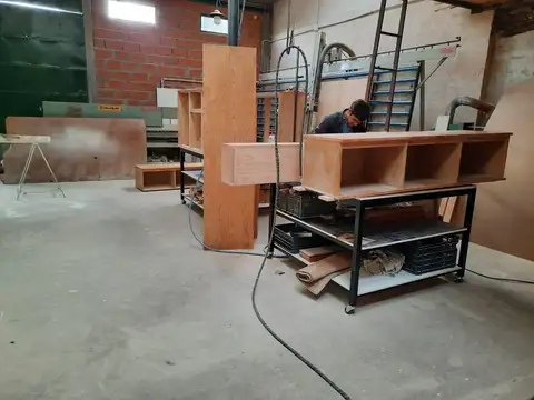 Galpon en Venta en Gonzalez Catan, USD 65.000