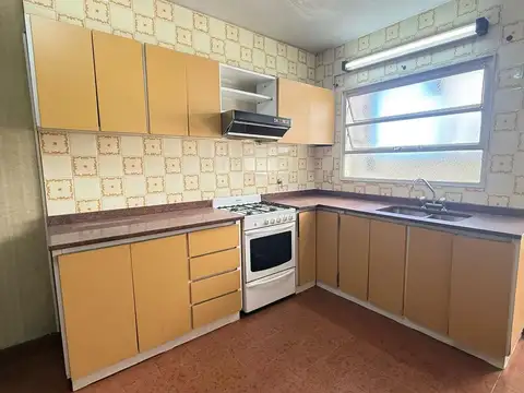 VENTA DEPARTAMENTO 4 AMB. VISTA COCHERA PATERNAL