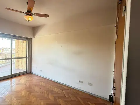 Departamento 4 ambientes con 2 baños