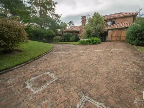 Casa en Alquiler Temporal de 5 dormitorios