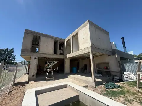 Casa en venta - Barrio Altos de Don Carlos