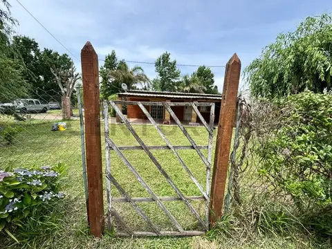 Casa 3 ambientes con 2 baños