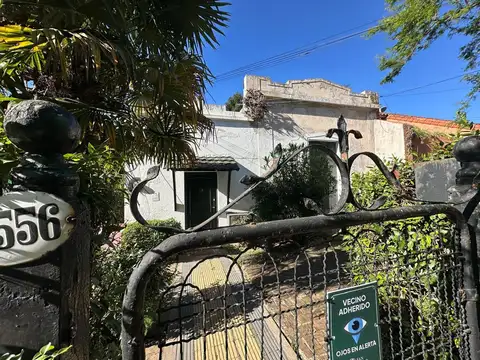 Terreno en Venta 56  mts Fondo