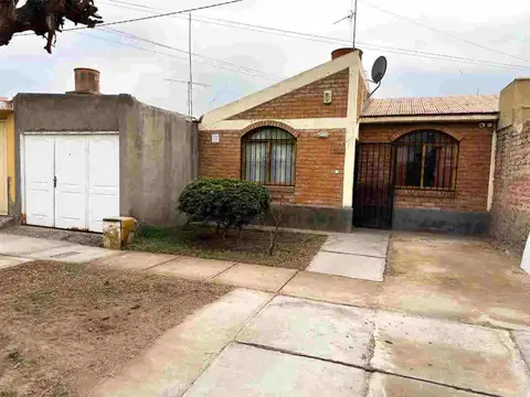 VENTA DE CASA EN BARRIO AMEL SAN MARTÍN MENDOZA