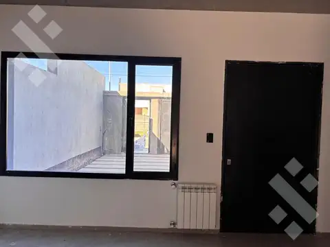 Depto Tipo Casa 3 ambientes con 2 baños