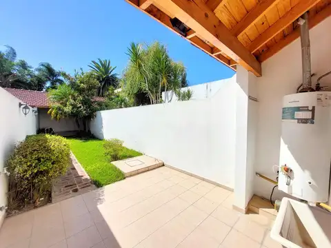 Casa en Alquiler al Oeste