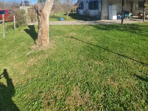Casa 5 ambientes con 2 baños