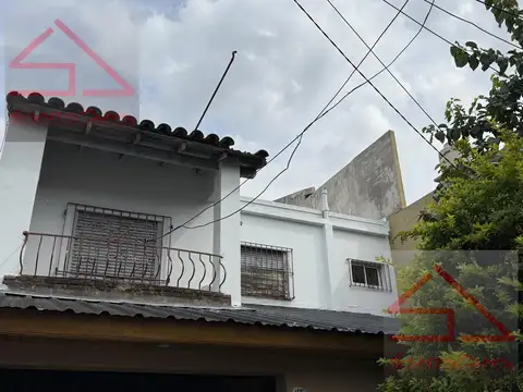 PH de 3 amb en 1º piso  en Ramos Mejia Sur