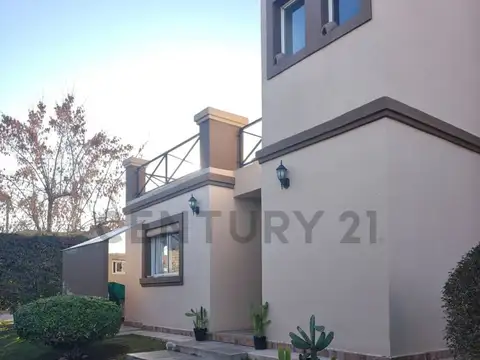 CASA EN VENTA BARRIO PORTAL VISTALBA