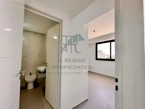 Departamento en Alquiler con 1 cocheras