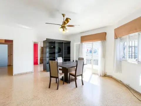 Casa 4 ambientes con 1 baño