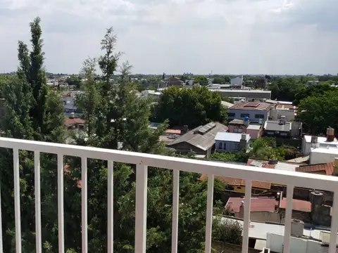 Departamento en Alquiler de 4 ambientes