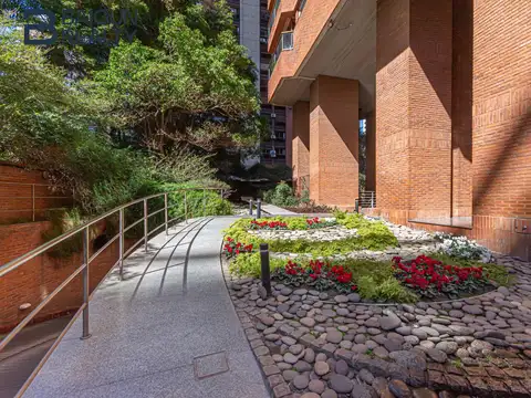 Departamento en Alquiler de 5 ambientes
