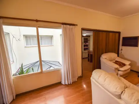Departamento 5 ambientes con 2 baños