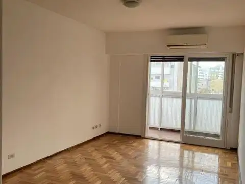 Alquiler Departamento 2 ambientes en Caballito – Muy luminoso con balcón y vista abierta