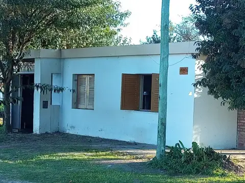 VENTA CASA DOS DORMITORIOS EN DEVOTO