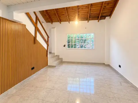 Depto Tipo Casa en Venta en Mataderos, USD 75.000