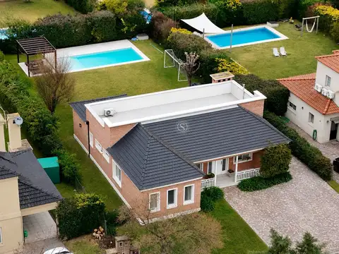Casa  en Venta en Barrio Saint Matthew´s, Pilar, G.B.A. Zona Norte