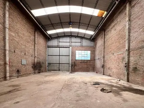 Galpón en venta, Marcos Paz sobre Ruta N° 40