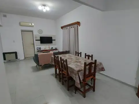 Depto Tipo Casa en Venta de 4 ambientes