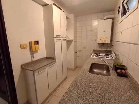 Departamento 5 ambientes con 1 baño