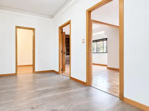 Depto Tipo Casa en Venta de 5 ambientes