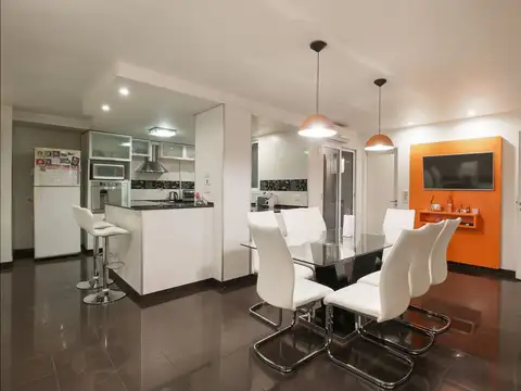 Departamento 4 ambientes con 3 baños