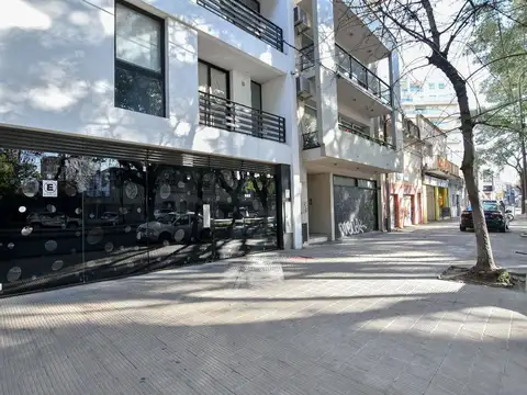 Diagonal 73 entre 3 y 4 800