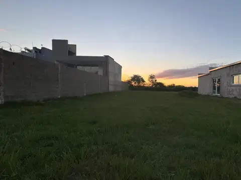 Terreno en Venta en Villa Mercedes, USD 15.000