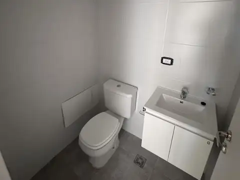 Local en Alquiler en Fisherton, $ 900.000